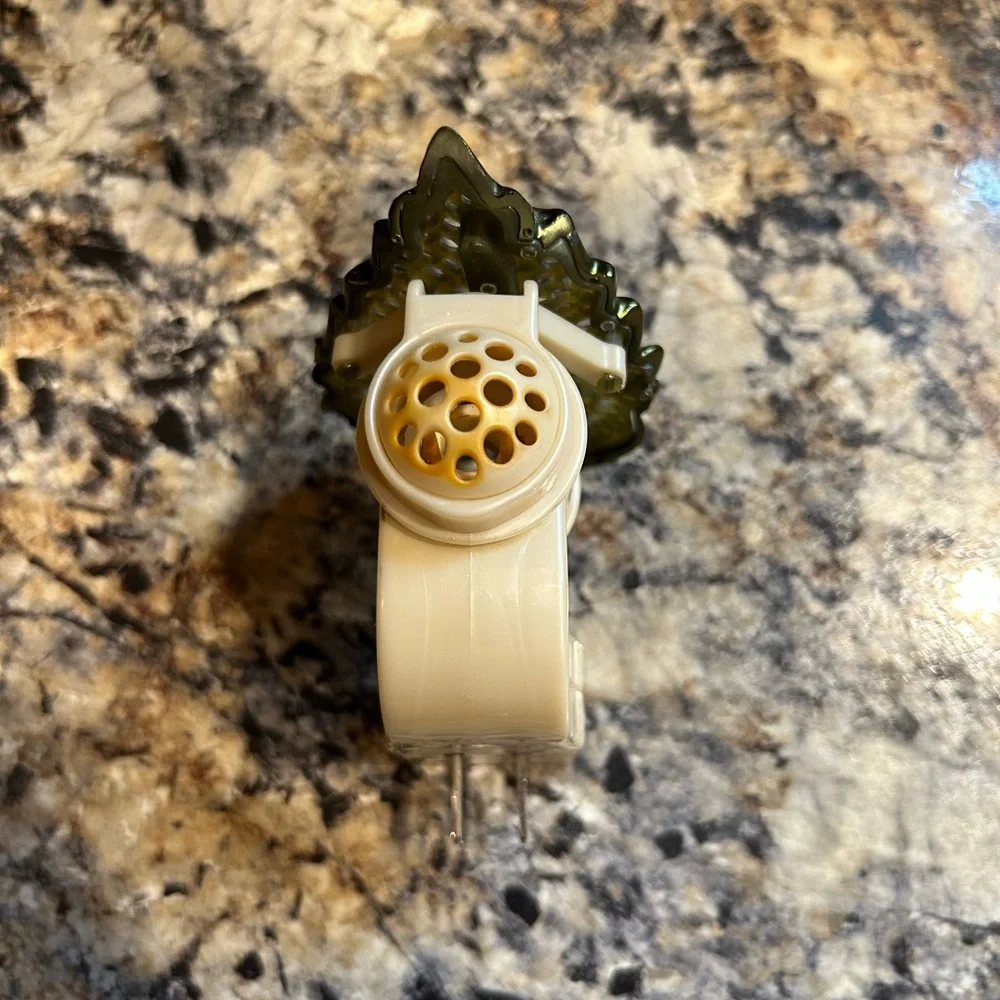 Leaf Shaped Bath & Body Works Scent Plug‎ In with Light